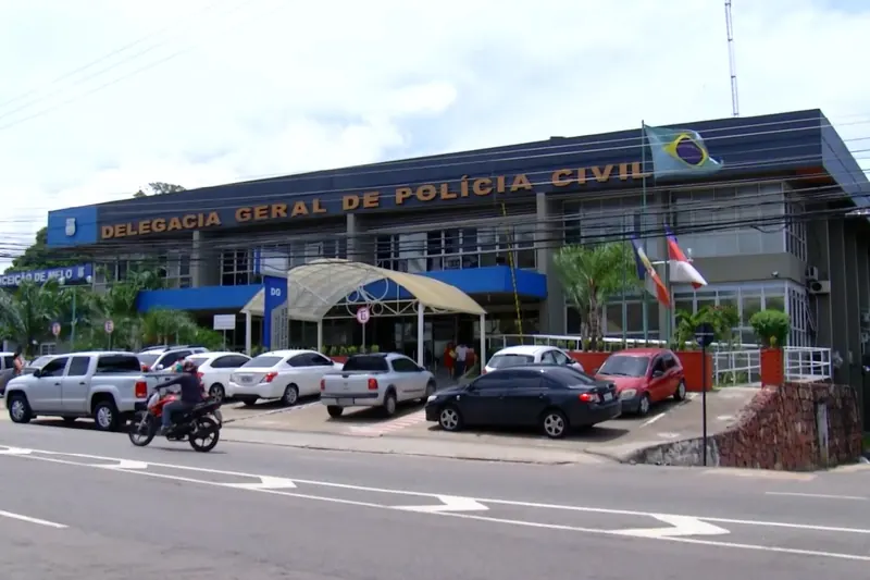 Dom Pedro, Manaus